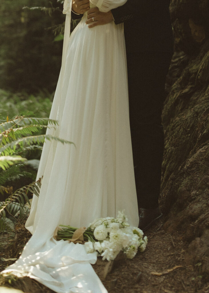 detail shot of a couple at their redwoods elopement 