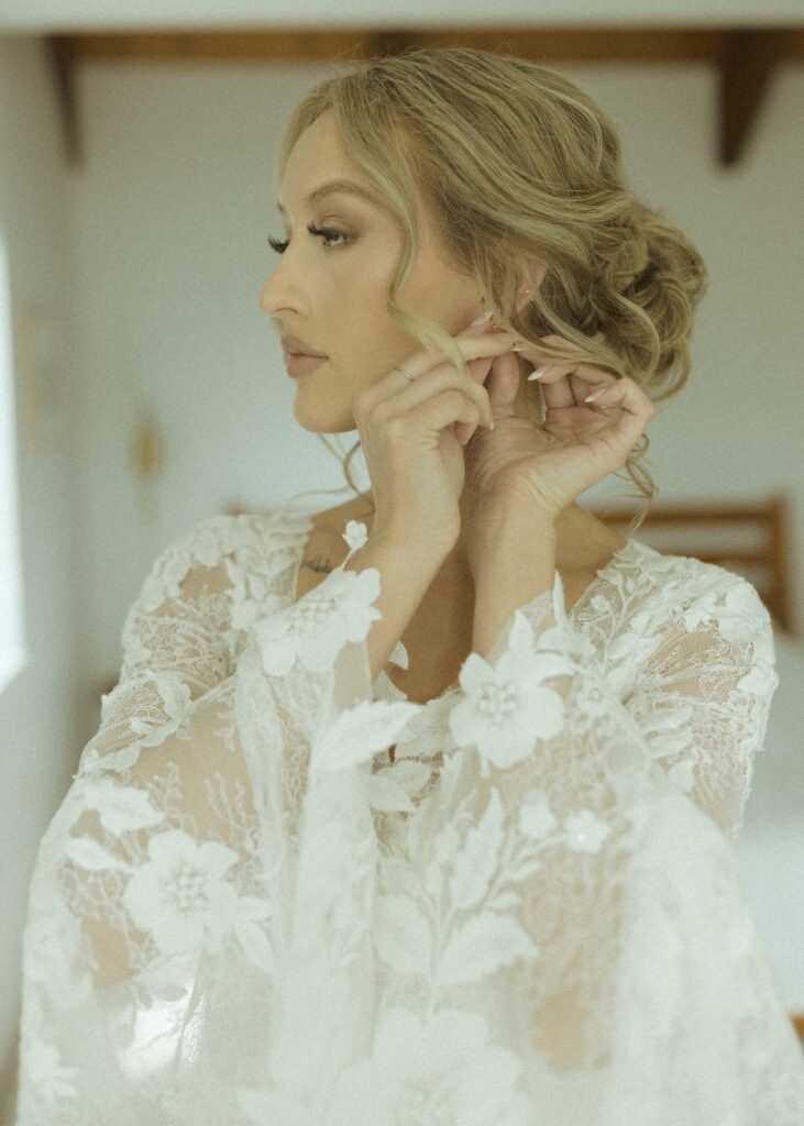 bride getting ready for her Redwoods Oregon elopement 