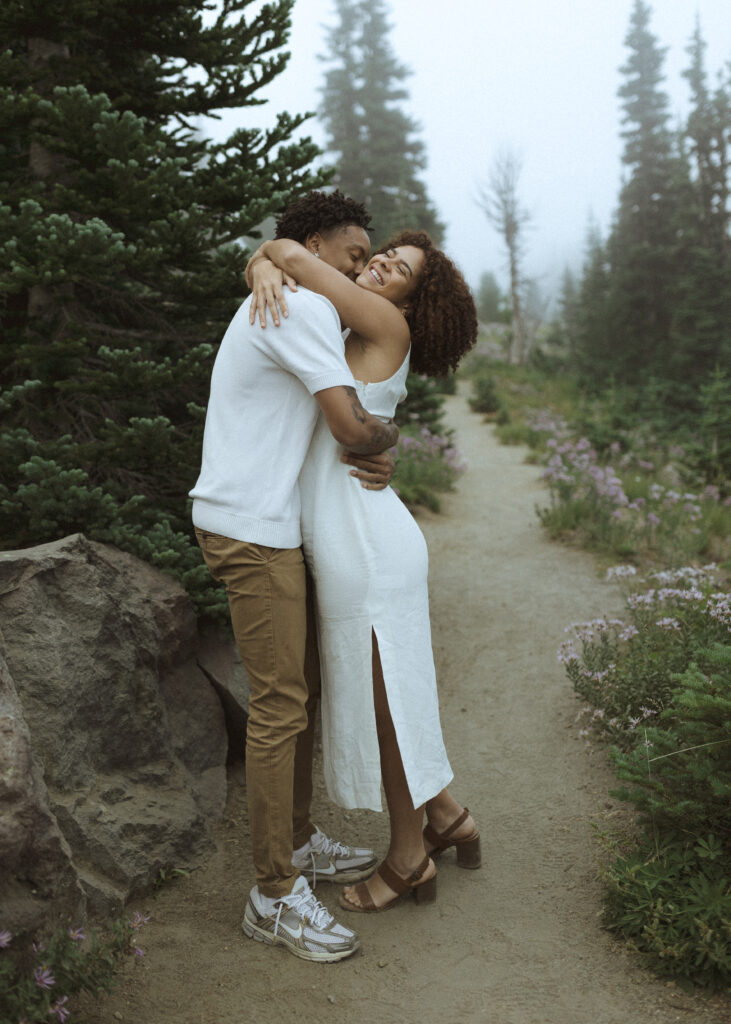 couple posing for their Washington couples photos