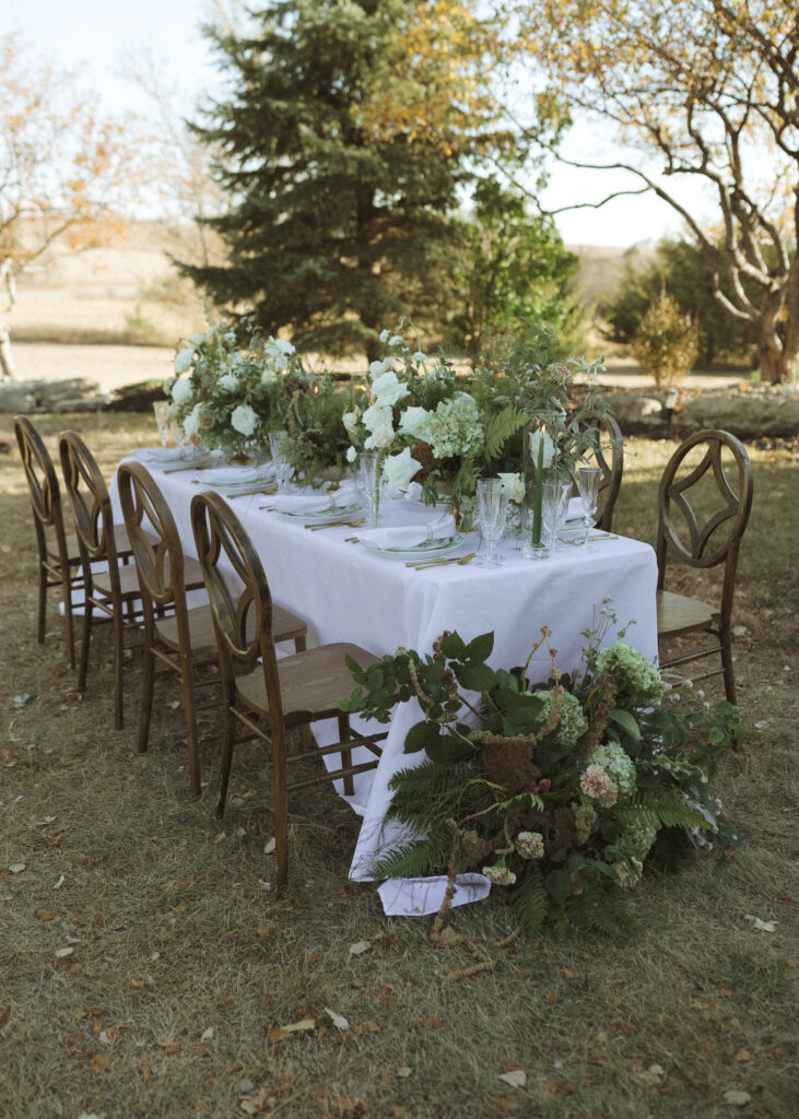 table setting at Roca Ridge Events 