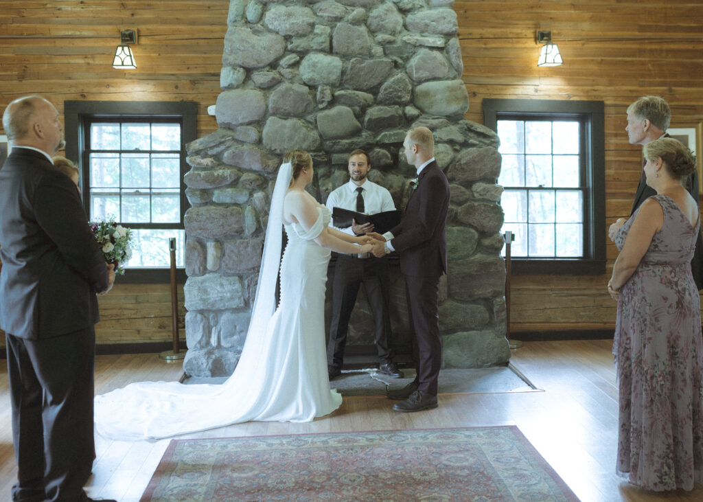 lake McDonald lodge elopement ceremony