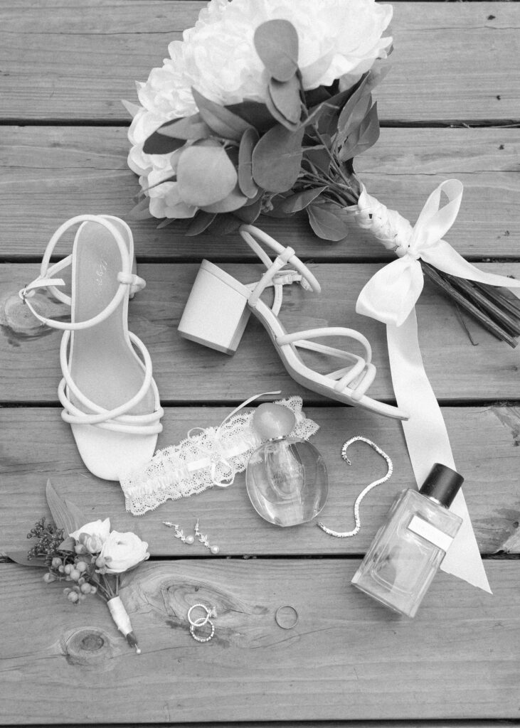 elopement couples details